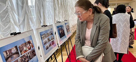 Архив Президента организовал выставку к 30-летию Ассамблеи народа Казахстана фото галереи 3